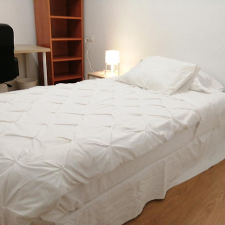 Funcional Y Renovado Apartamento En Iturrama Pamplona Luaran gambar